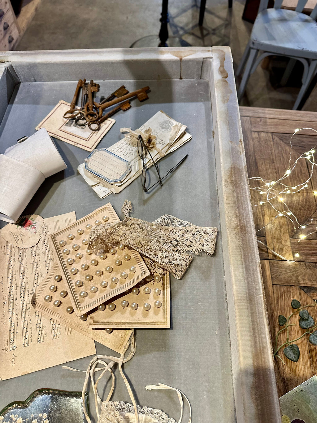 Ancienne vitrine de magasin à poser
