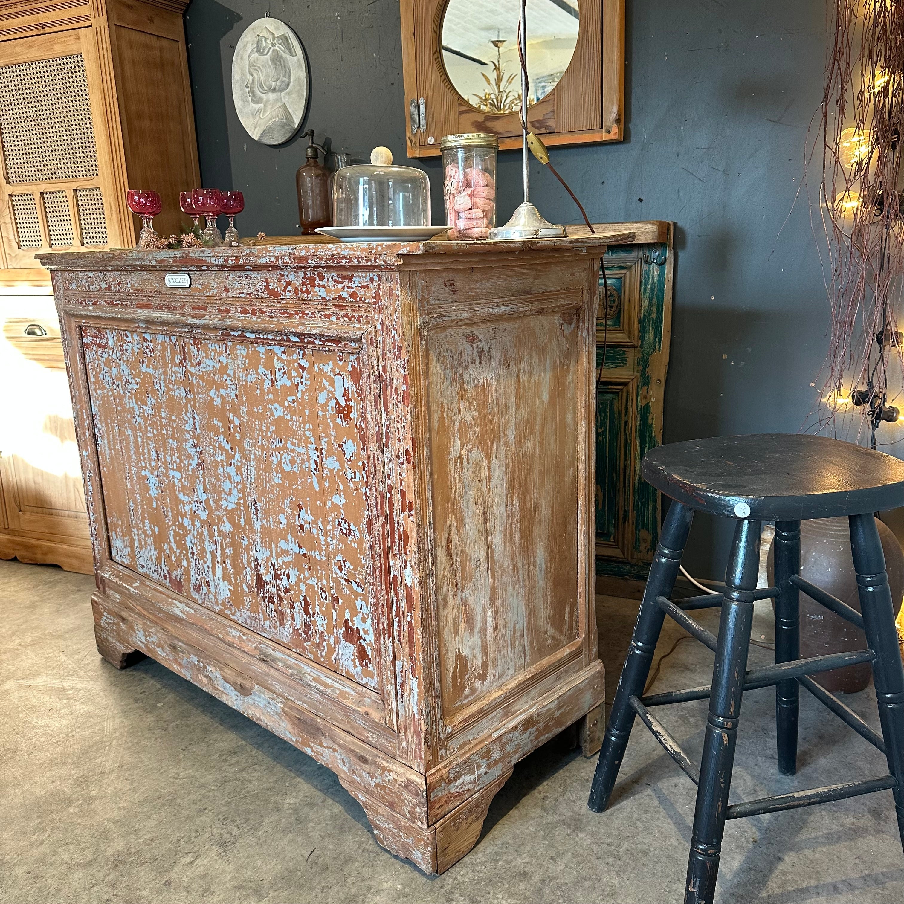 Ancien comptoir / Bar