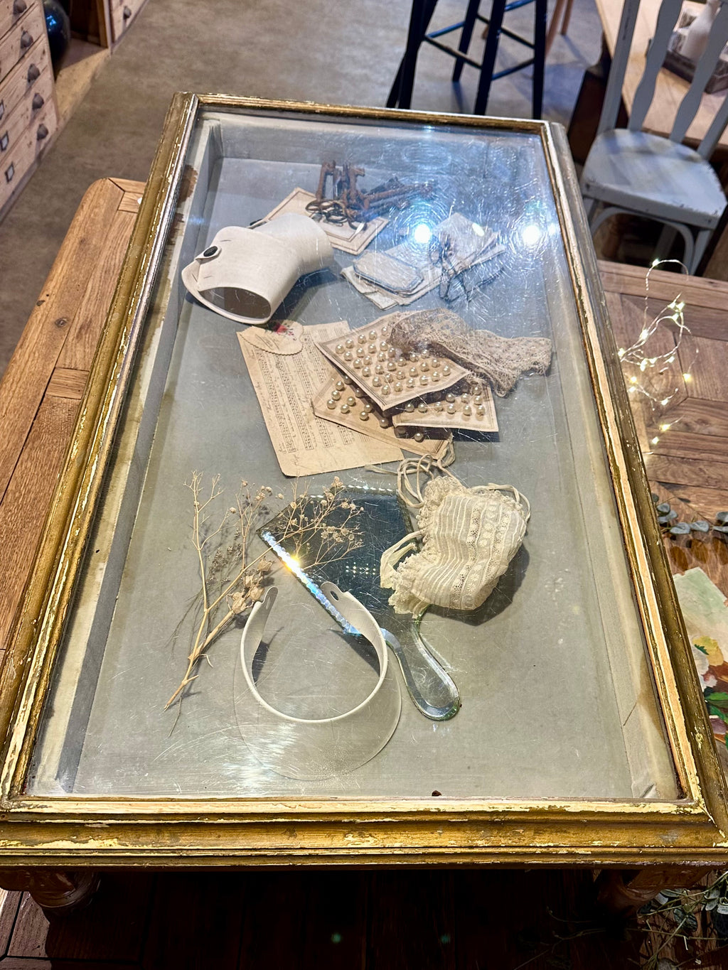 Ancienne vitrine de magasin à poser