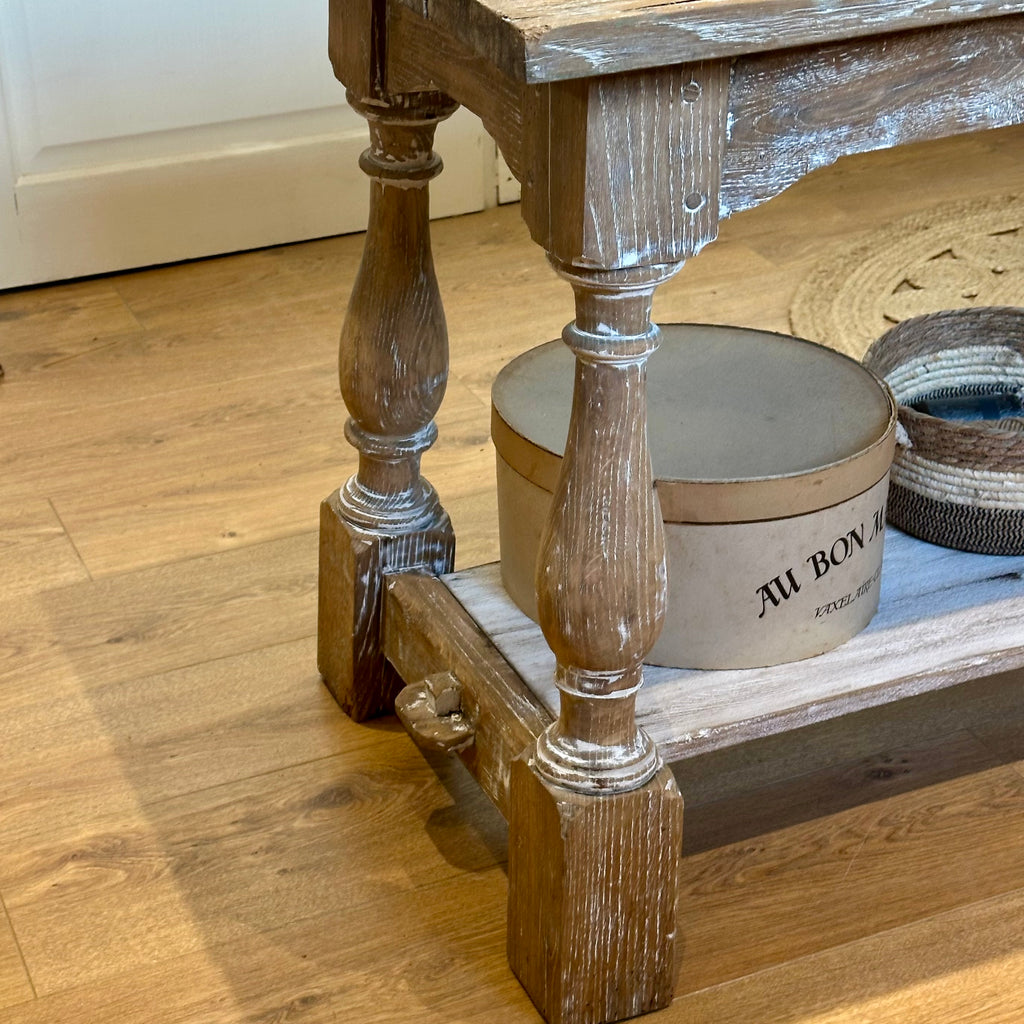 Ancienne table de drapier ou console