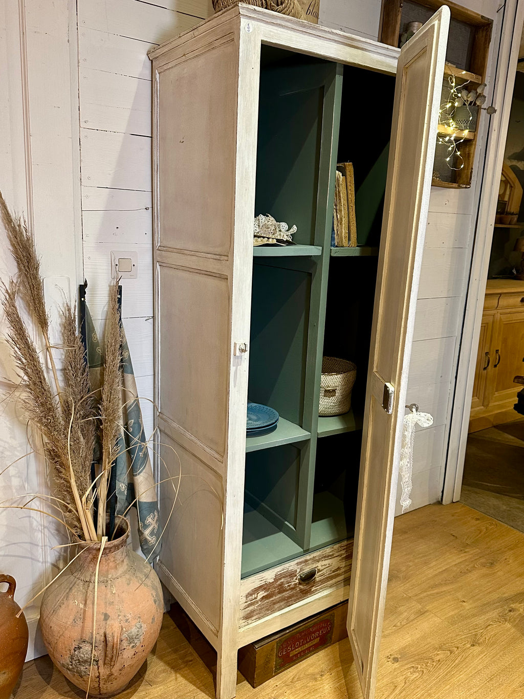 Petite armoire / possibilité vestiaire