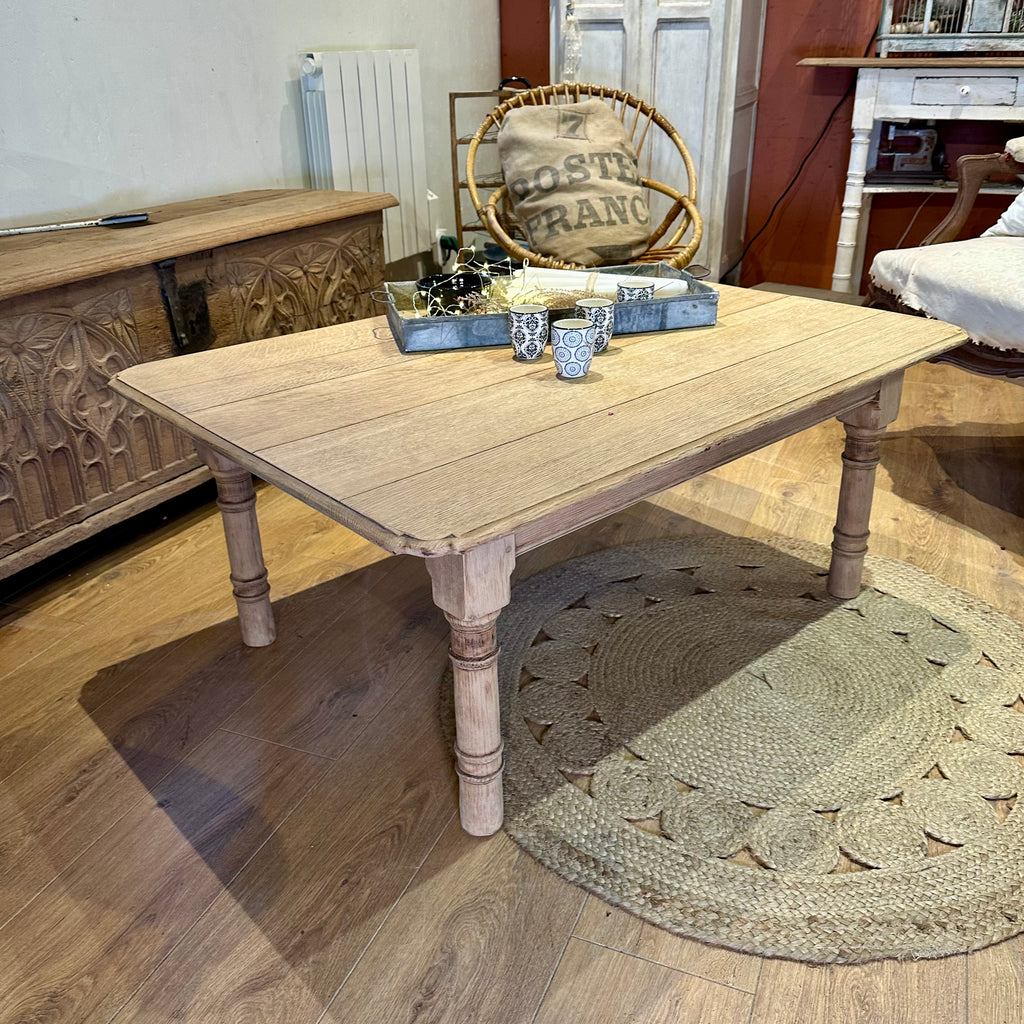 Table basse, chêne.