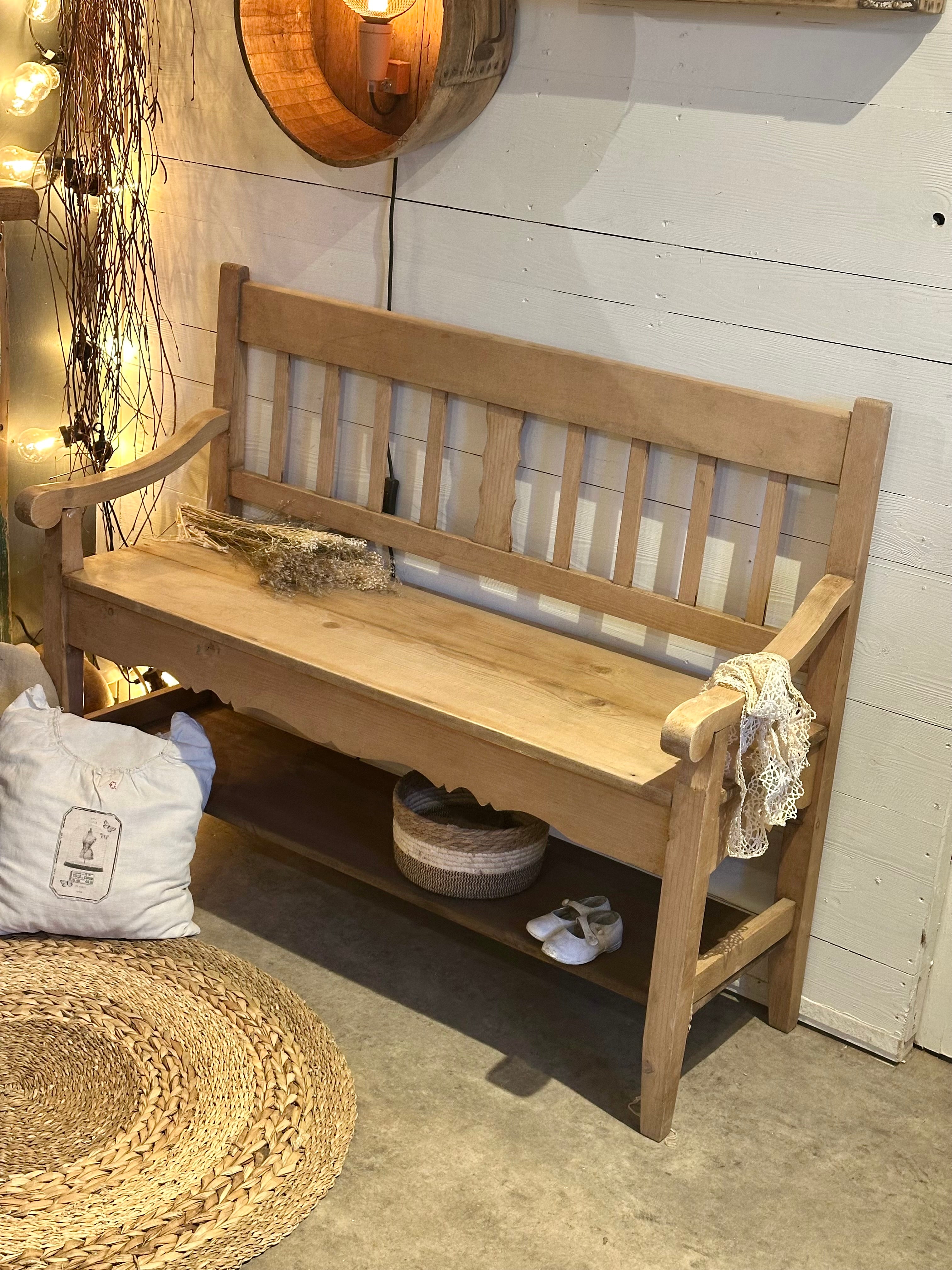 Banc craquant