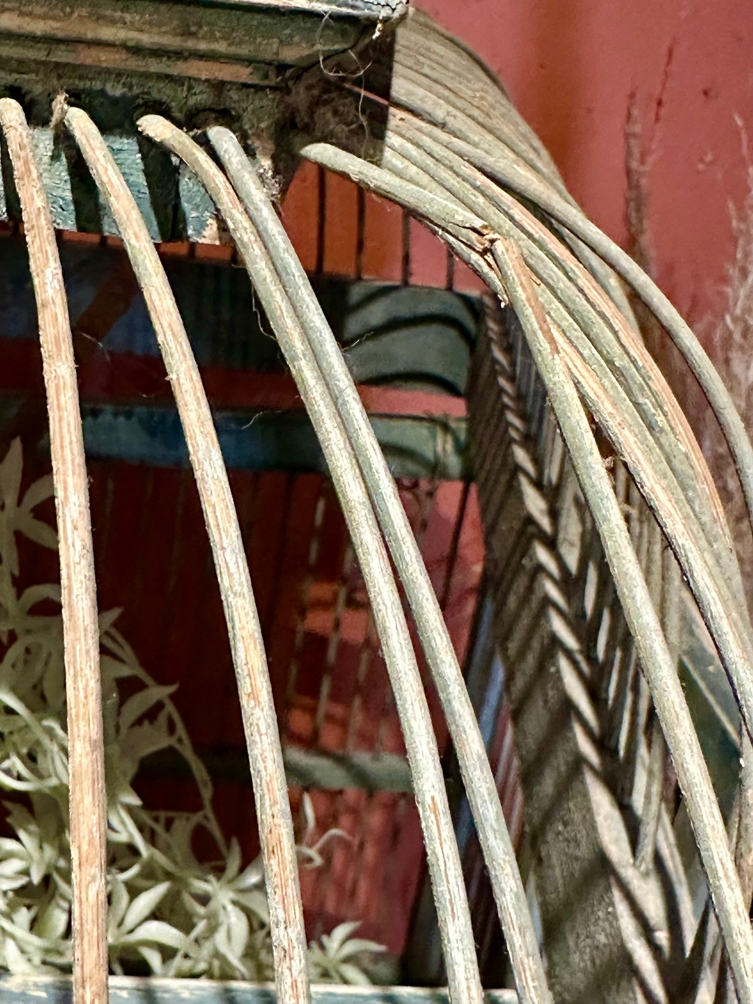 Ancienne cage à oiseaux