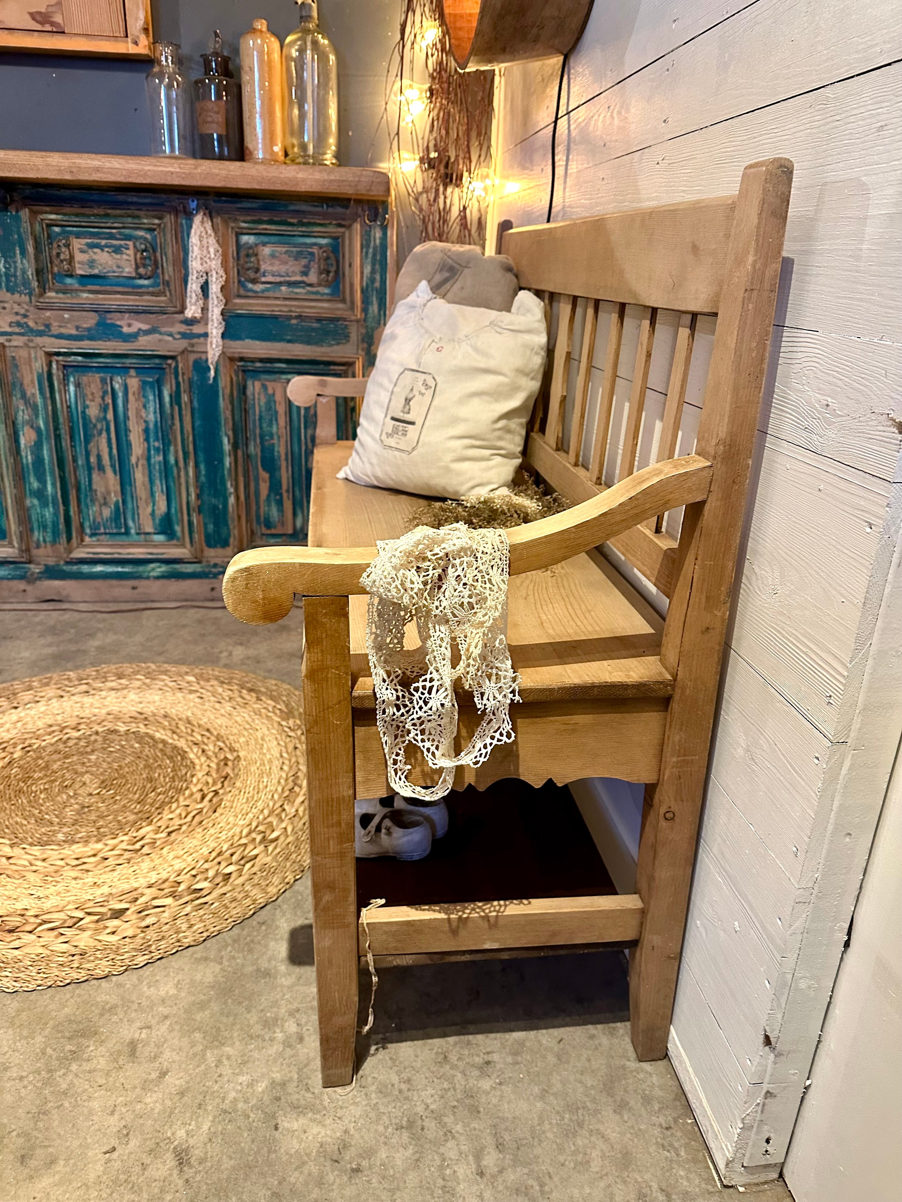 Banc craquant