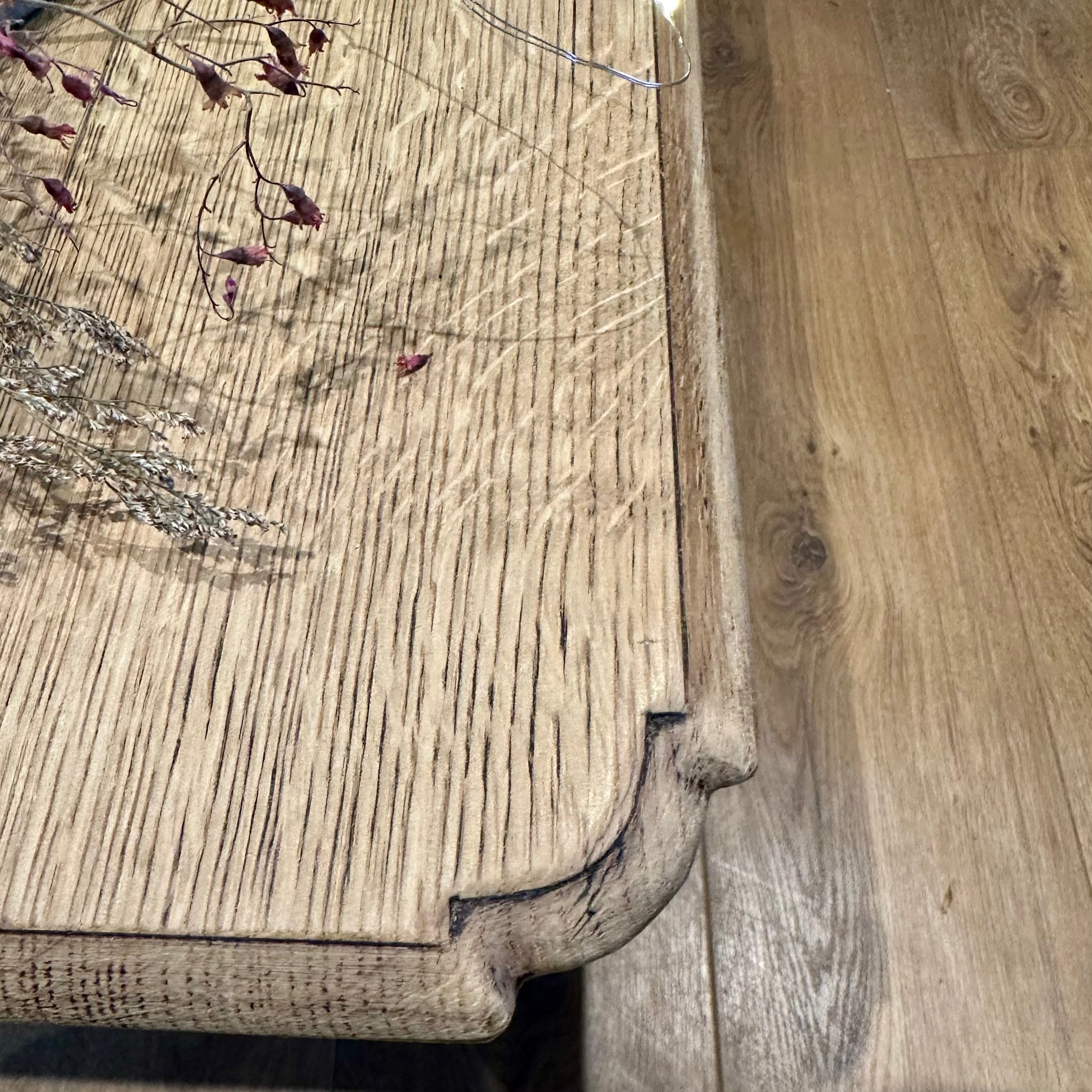 Table basse, chêne.