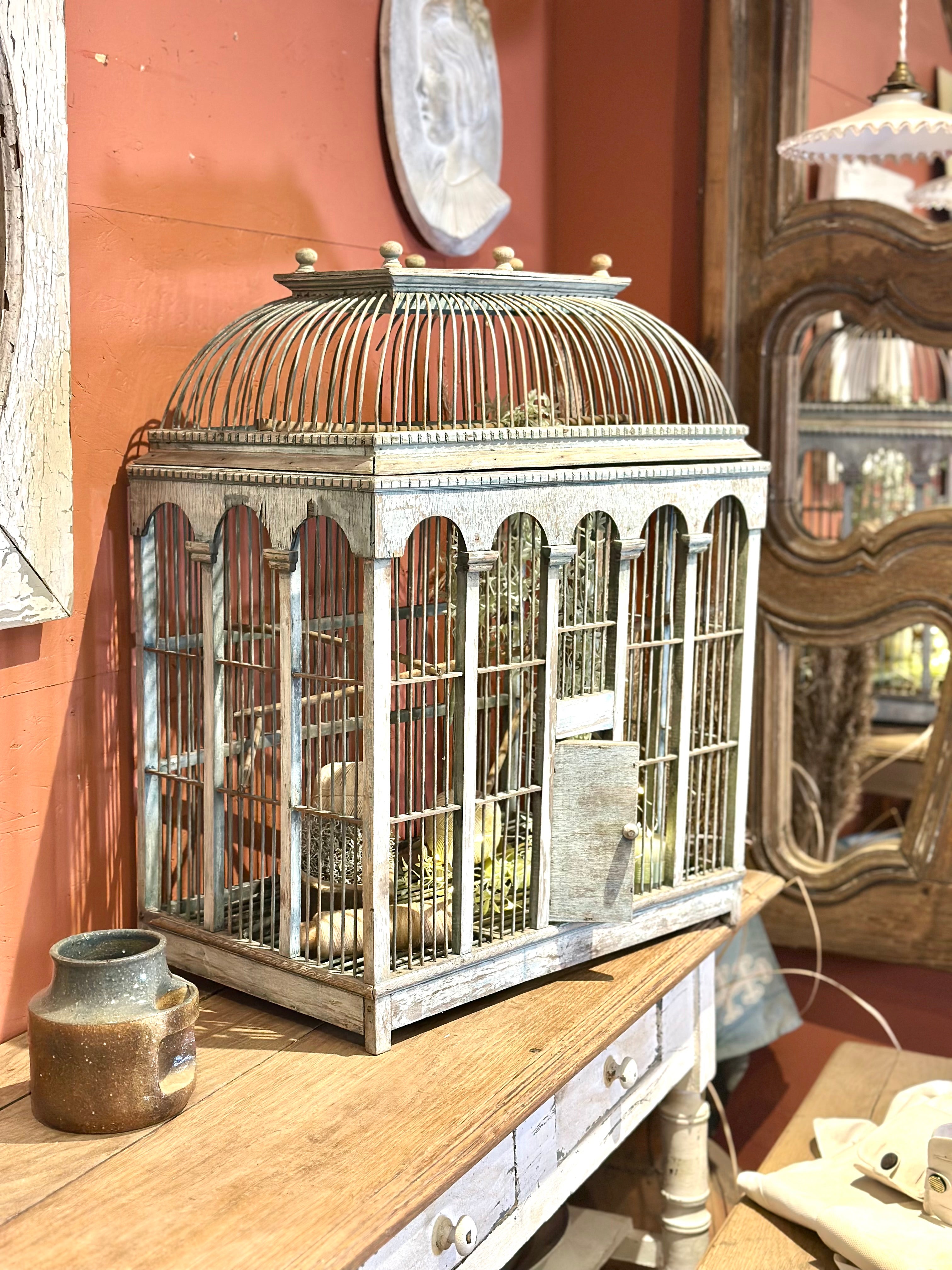 Ancienne cage à oiseaux