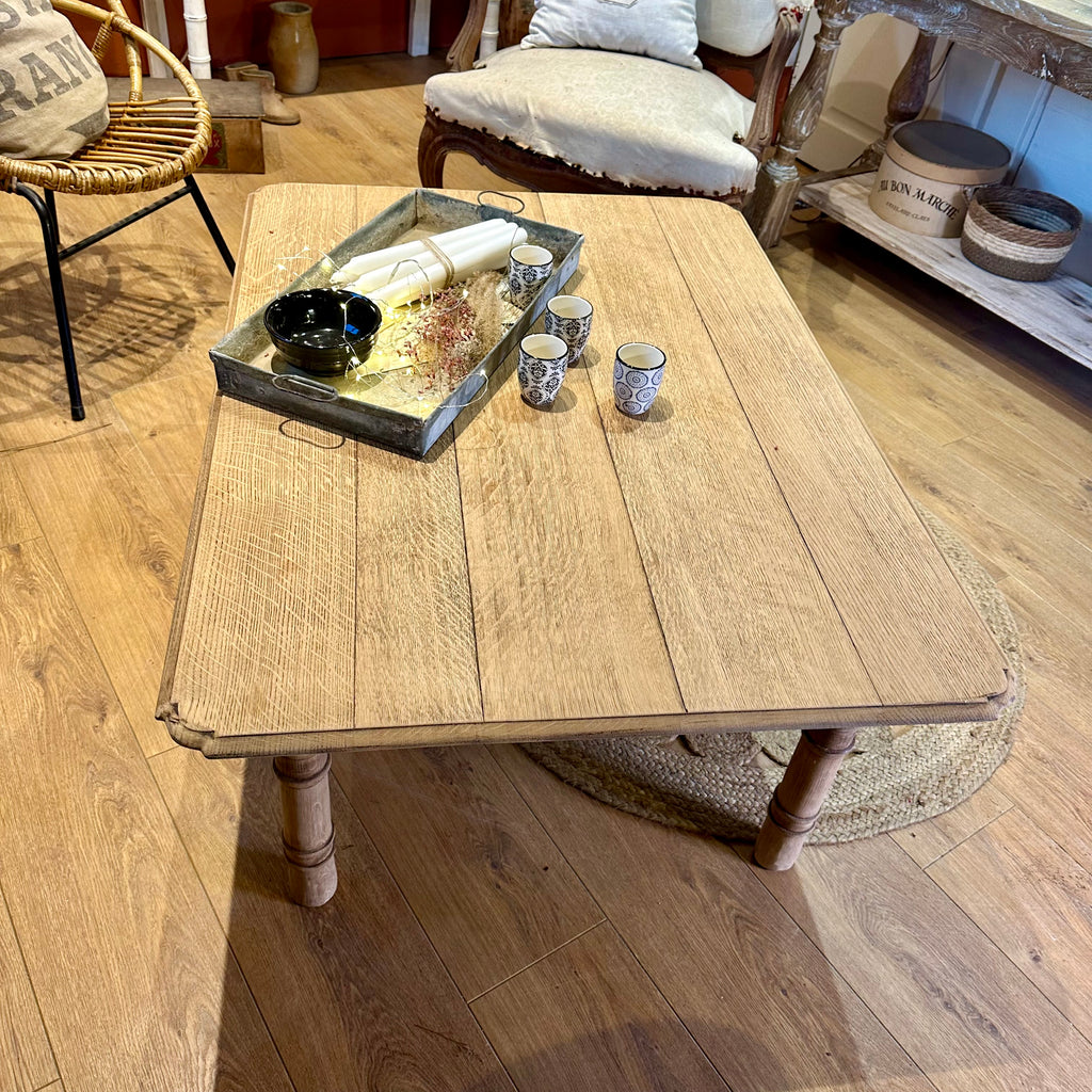 Table basse, chêne.