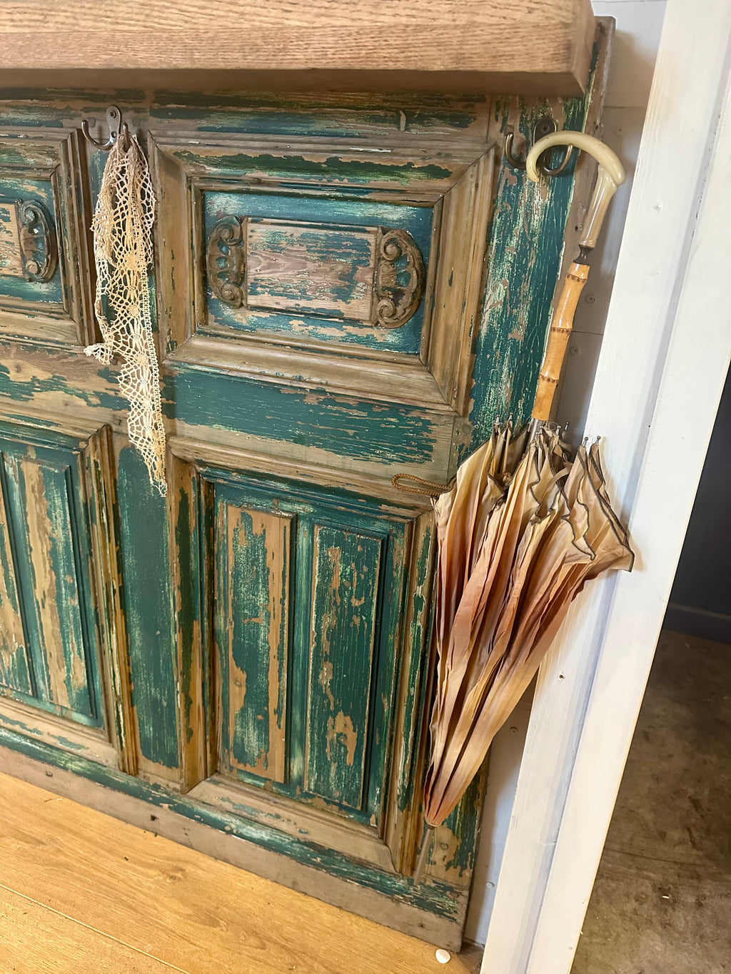 Console Boiserie
