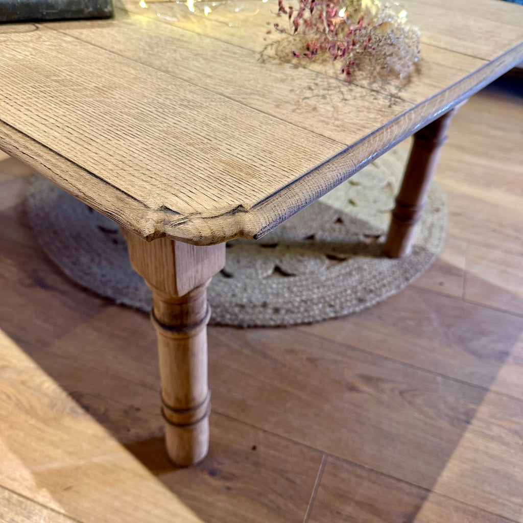 Table basse, chêne.