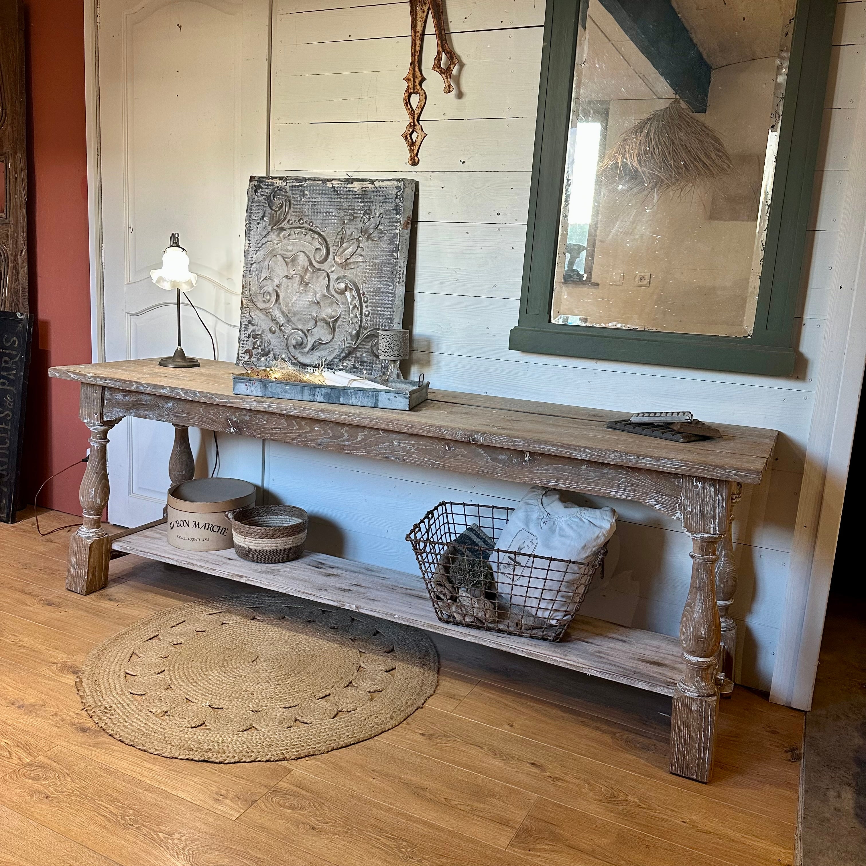 Ancienne table de drapier ou console