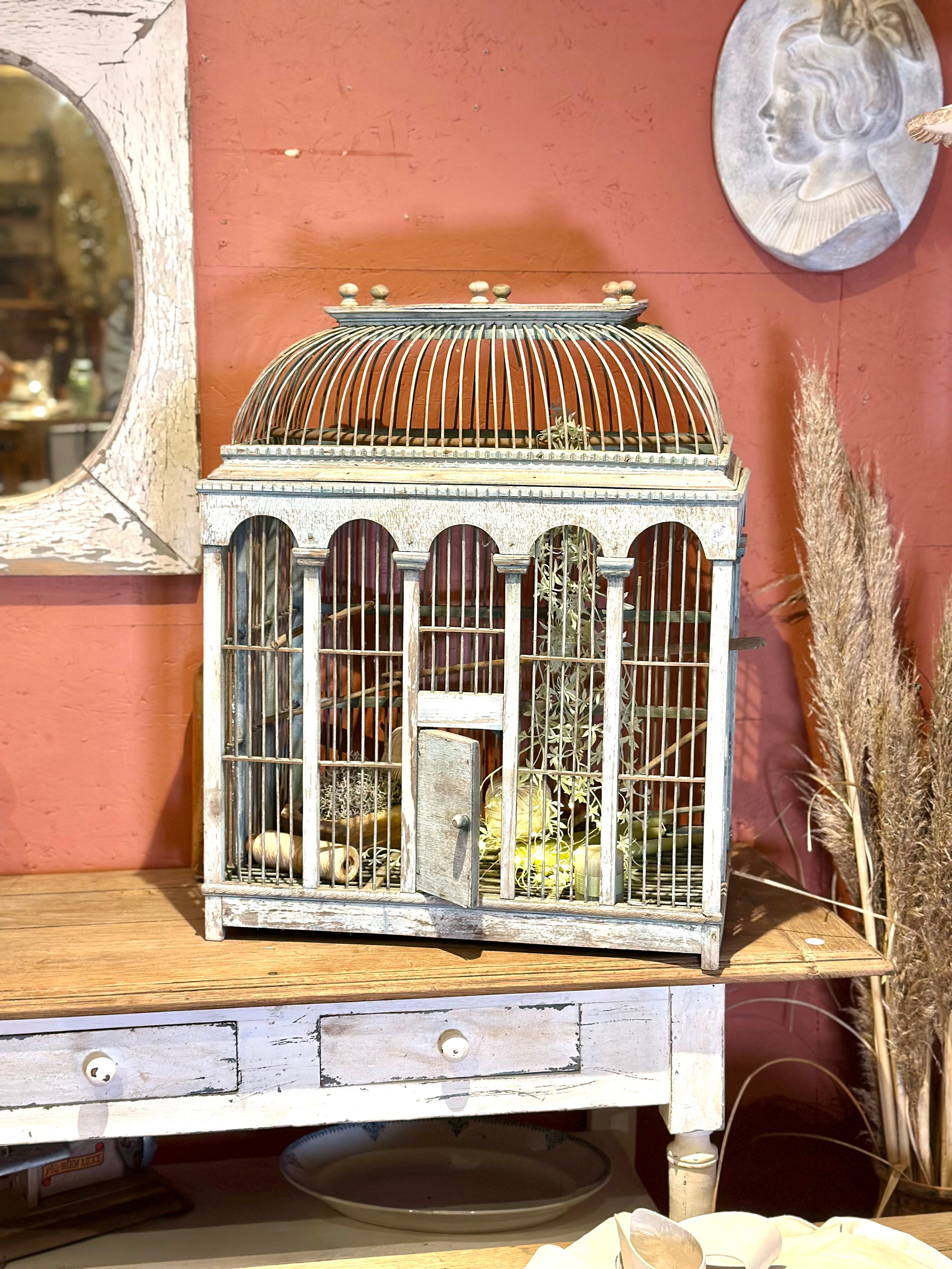 Ancienne cage à oiseaux