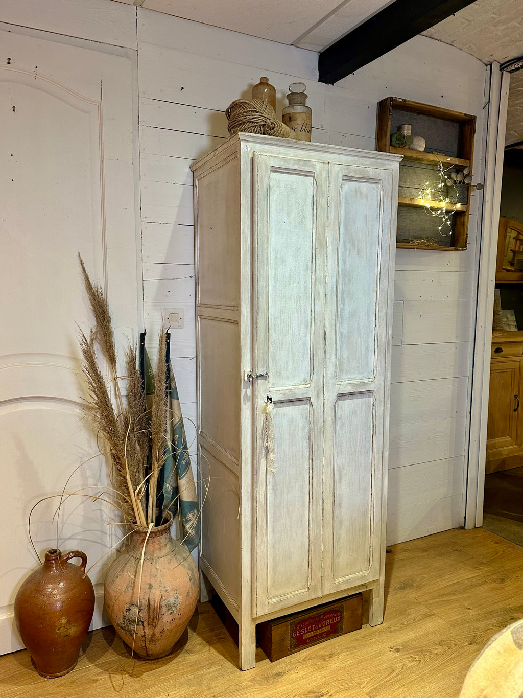 Petite armoire / possibilité vestiaire